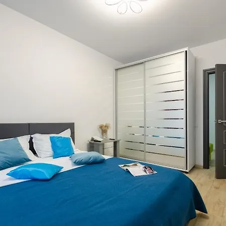 Apartment метро харківська *